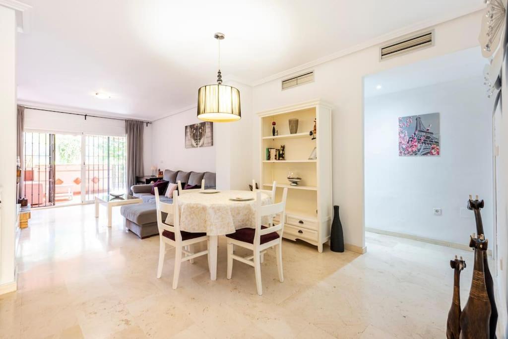 Apartamento En Marbella Guadalmina Primera Linea De Campo De Golf Los Cartujanos Exterior foto